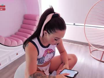 webcam girl ashlyeroberts1 image #295991