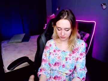 webcam girl crazy__squirt image #3800489