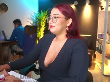 webcam girl gold_room image #895642