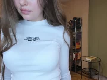 webcam girl sweeties_pie image #3854005