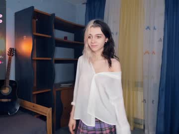 webcam girl deliaderrick image #6392116