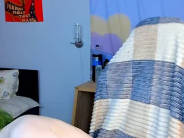 webcam girl littlething88 image #1039857