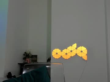 webcam girl hotfallingdevil image #2979168