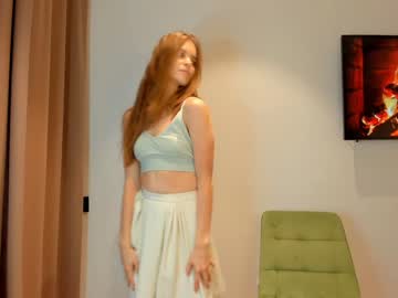 webcam girl carolynsveronica image #5011172