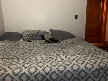 webcam couple roxy1105 image #5541453