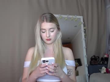webcam girl cute18cute image #1788990