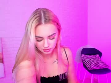 webcam girl 8a8y_nura image #1197153