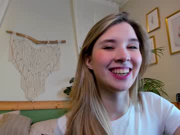 webcam girl milablush image #3544444