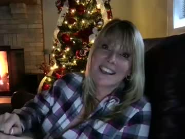 webcam girl daniluvs2 image #3404219