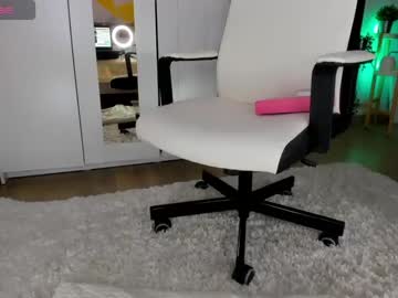 webcam girl roxy_blue_eyed_ image #5744101