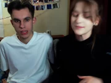 webcam couple dead_insidee image #4127805