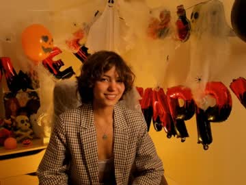 webcam girl lenaelisabeth image #5601879