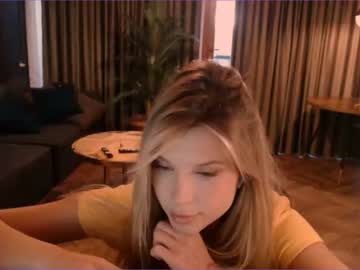 webcam girl bitter_moon image #4064115