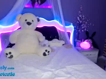 webcam girl masha_sexy image #3298797