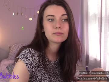 webcam girl blue_bubbles118 image #1581872
