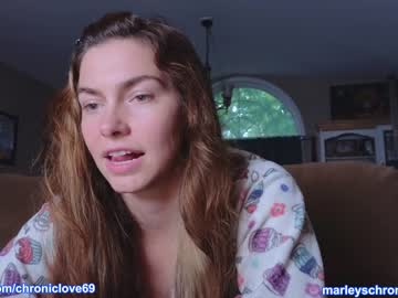webcam girl chroniclove image #4842140