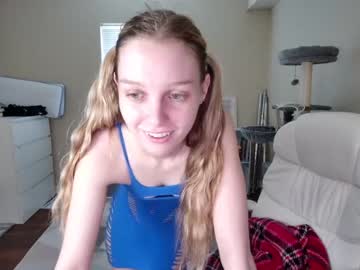 webcam girl lily_brooke image #2493091
