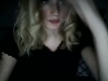 webcam girl kyliemetalgirl2002 image #170096