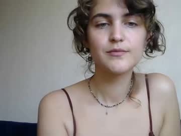 webcam girl tinakostulas image #337634
