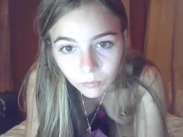 webcam girl inocent_student17 image #5020188