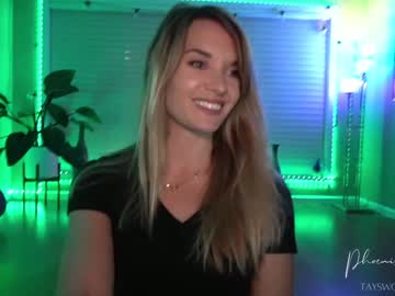 webcam girl phoenix_taylor image #1038742