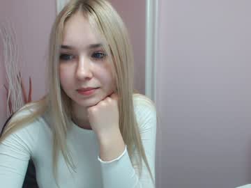 webcam girl lila_page image #1162911