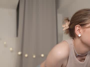 webcam girl april_blush image #6886074