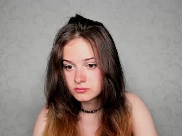 webcam girl oladushek18 image #4248242