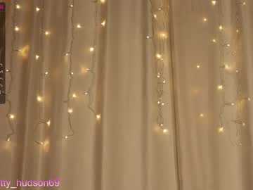 webcam girl bettyhudson image #968074