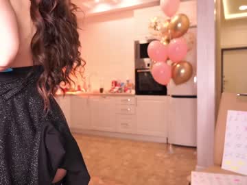 webcam girl sweety_rinushka_ image #2372023