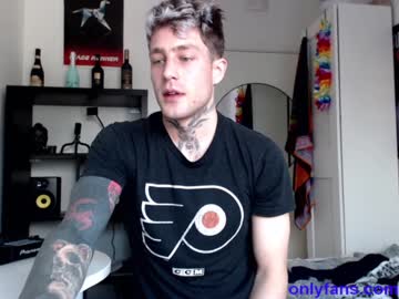 webcam man sonic12_12 image #1917070