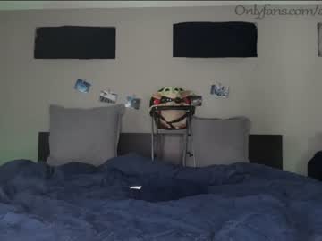 webcam couple ari_lovexo image #2588037