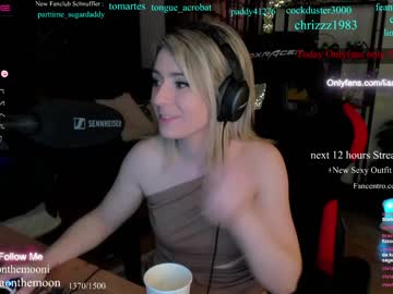 webcam girl kimilee22 image #4270300