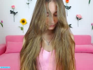 webcam girl ambertan1 image #2687448