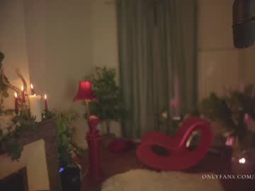 webcam girl lucieoude_ image #3184395