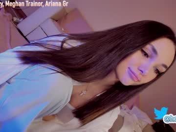 webcam girl hollyextra image #2567746