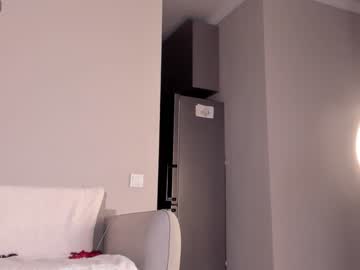 webcam girl hee_jeen image #6104840