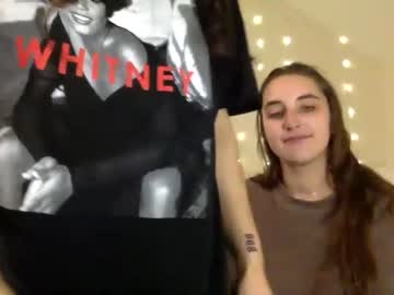 webcam girl basicbrunette image #3197406