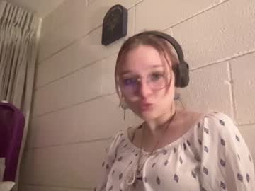 webcam girl lavender_lune image #6329715