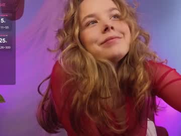 webcam girl milly_shy image #6932286