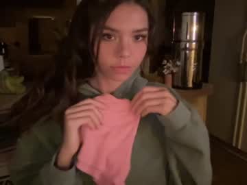 webcam girl lilyofearth image #6768991