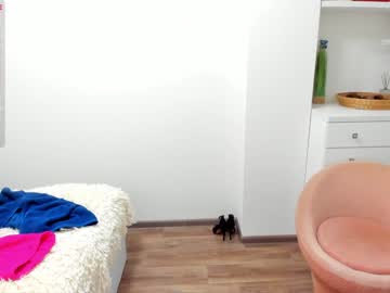 webcam girl _funsize_ image #1376092