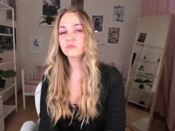 webcam girl aurora_howard image #1096710