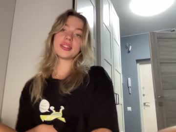 webcam girl angel_from_sky image #4690198