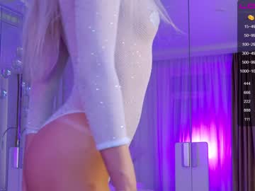 webcam girl krissone image #2092722