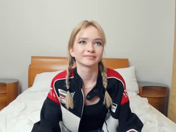 webcam girl h0lyangel image #6076364