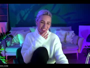 webcam girl provocatrixx image #3270280
