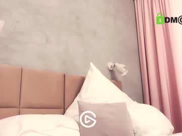 webcam girl babyvuitton image #624091
