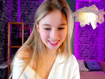 webcam girl milablush image #4225077