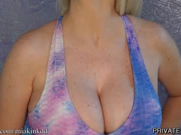 webcam girl miakinkdd image #3633247